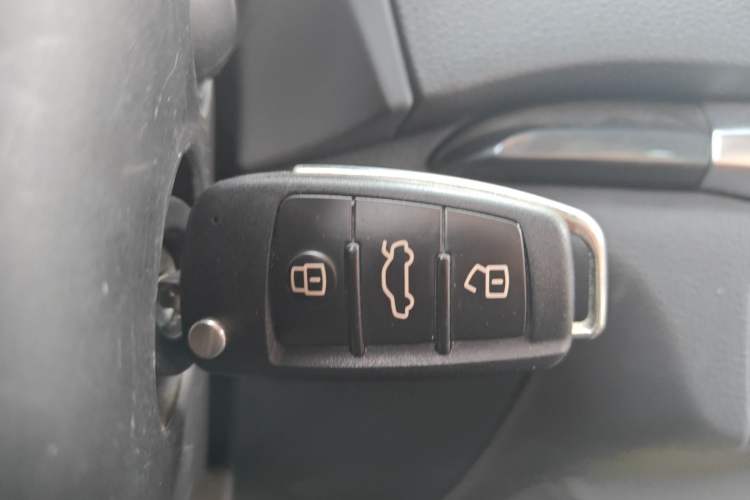 Used Audi A3 2017 Limousine 35 TFSI Fashion Model