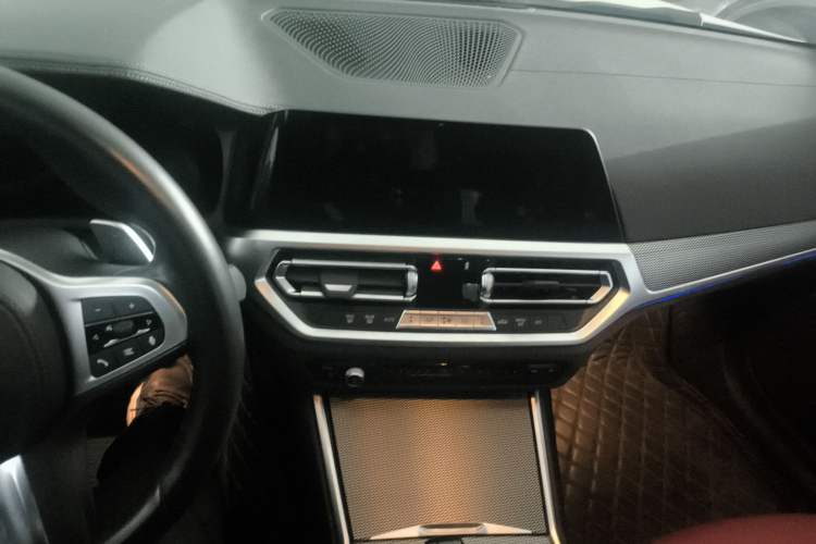 Used BMW 4 Series 2022 425i Gran Coupe M Sport Night Edition Audio And AC Panel