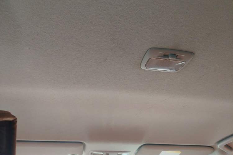 Used Mitsubishi ASX 2016 2.0L CVT Two-Wheel Drive Navigation Edition
