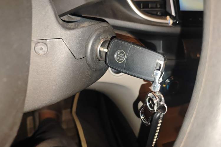 Used Buick GT 2017 15N Automatic Elite Version