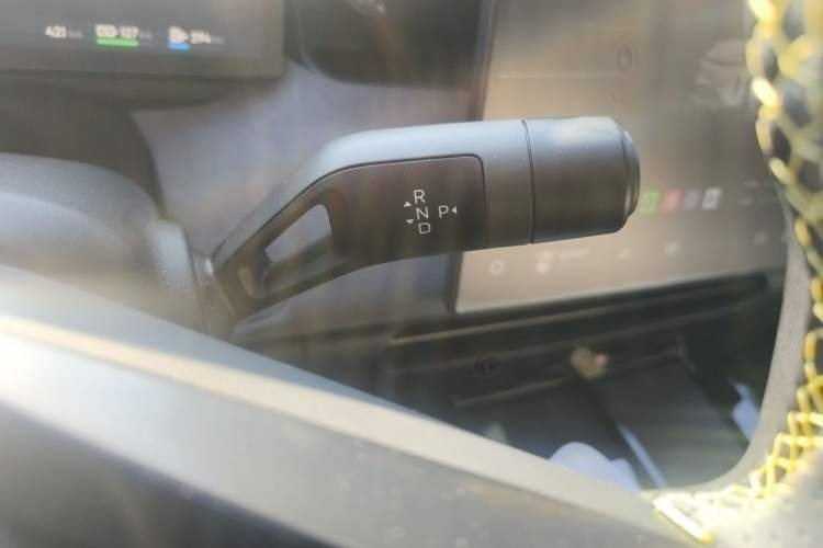 Used Lynk & Co 08 EM-P 2023 245km Ultra-Long Range Halo