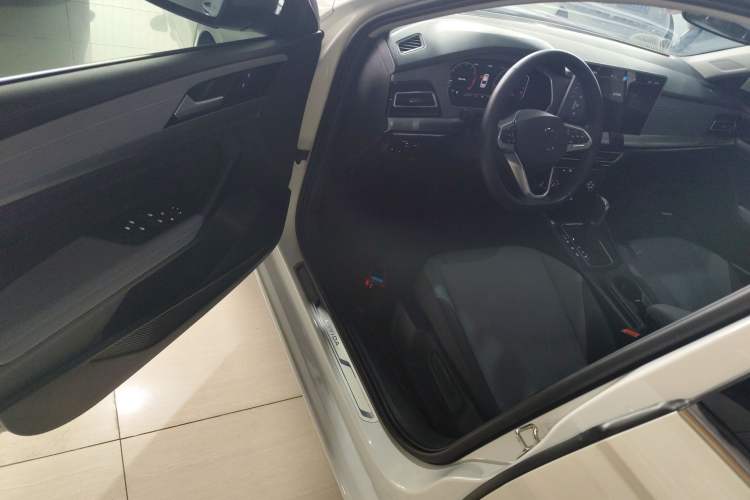 Used Volkswagen Lavida 2023 1.5L Automatic 5 Million Edition Driver Seat