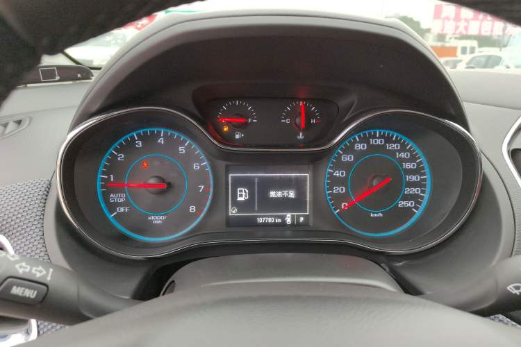 Used Chevrolet Cruze 2018 320 Automatic Pioneer Sunroof Edition
