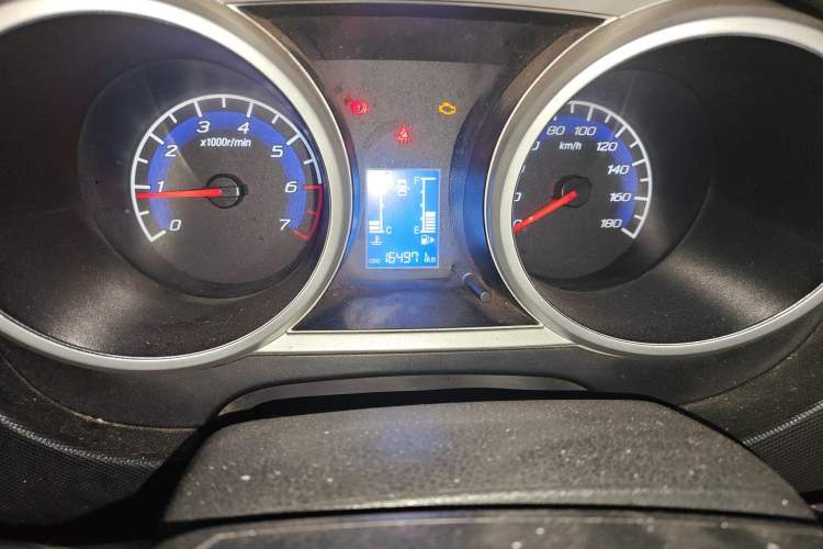 Used CHANGAN KAICHENG Ounuo S 2014 1.3L Happiness Model Odometer Close Up