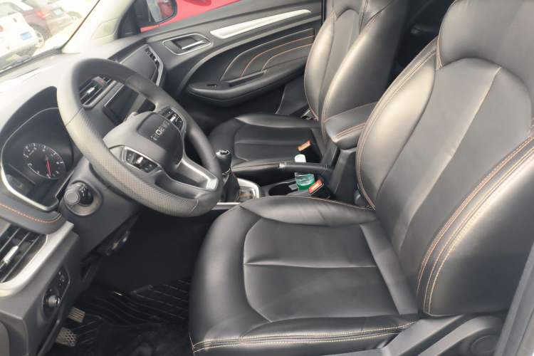 Used Roewe RX3 2021 PRO 1.6L Manual Flagship Model Left Front Seat