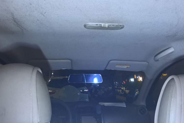 Used Nissan Sunny 2011 1.5XE CVT Comfort Edition Headliner