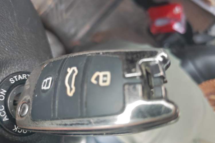 Used JAC Refine M4 2019 Joyful Series 2.0L Manual Comfort Model China VI Standard