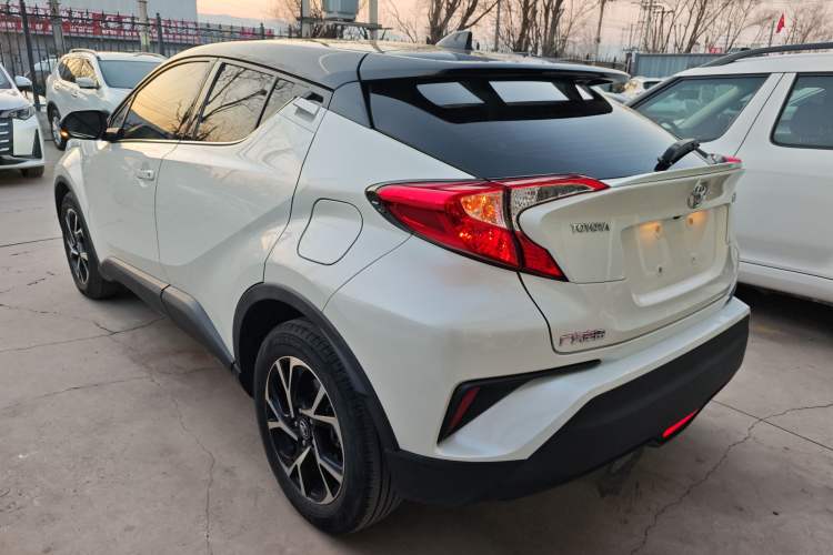 Used Toyota C-HR 2020 2.0L Leading Edition
