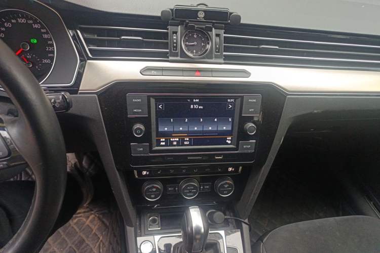 Used Volkswagen FAW-Volkswagen CC 2019 330TSI Huayan Edition China VI Audio And AC Panel