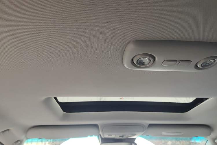 Used Luxgen Great 7 SUV 2014 2.2T Two-Wheel-Drive Smart Version