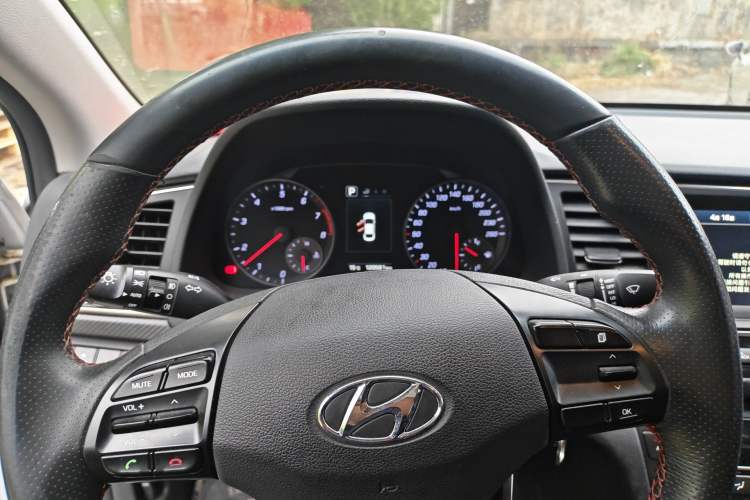 Used Hyundai Elantra (6th Generation / Lingdong) 2016 1.4T Dual-Clutch Xuan Dong · Dynamic Version
