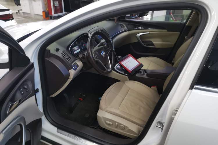 Used Buick Regal 2014 2.0L Elite Fashion Edition