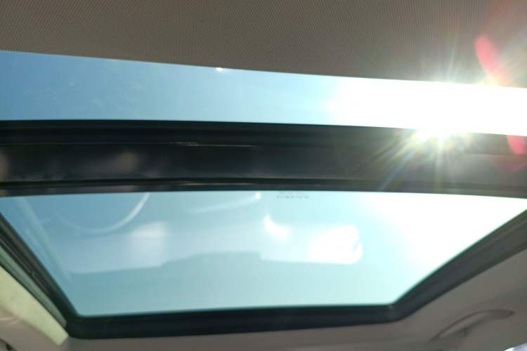 Used Lynk & Co 01 2017 2.0T Two-Wheel-Drive Version Headliner