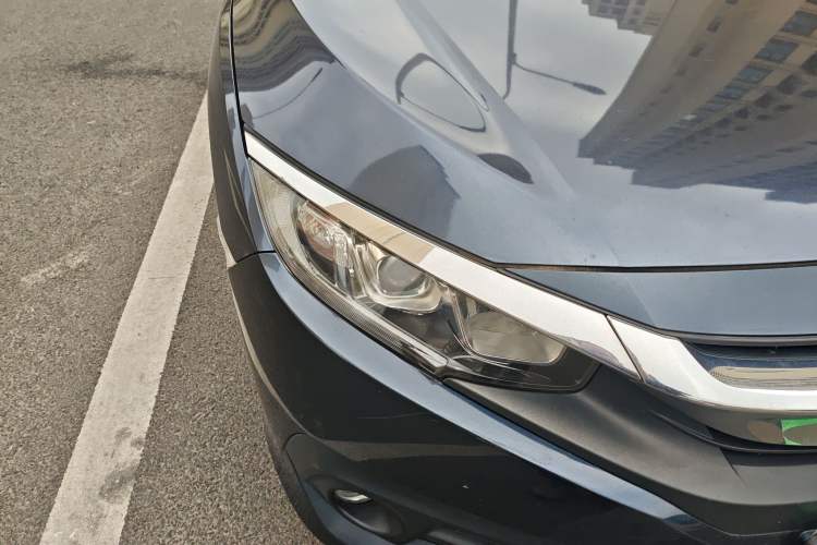 Used Honda Civic 2016 220TURBO CVT Luxury Edition
