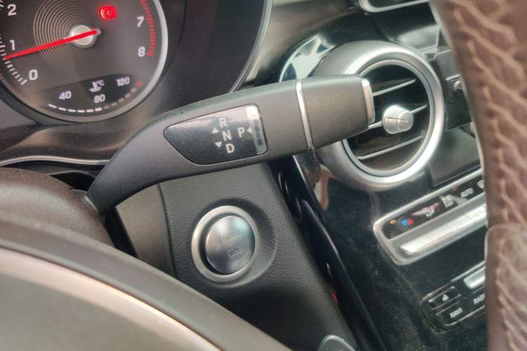 Used Mercedes-Benz GLC 2019 GLC 200 L 4MATIC Gear Lever