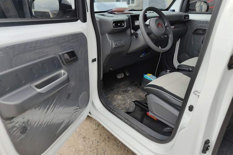 Used Wuling Zhiguang New Energy 2025 Comfort Model