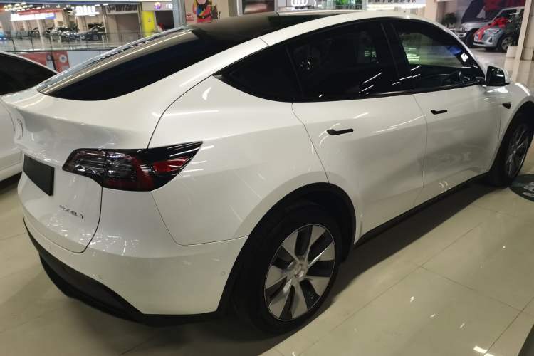 Used Tesla Model Y 2022 Revised Version Long-Range All-Wheel Drive
