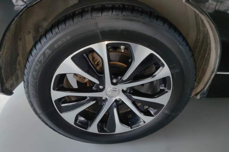 Used Honda Avancier 2017 240TURBO Two-Wheel Drive Premium Edition
