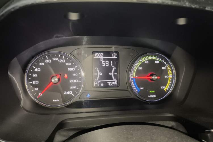 Used Roewe RX5 New Energy 2019 eRX5 50T 4G Connected Excellence Edition Instrument Cluster