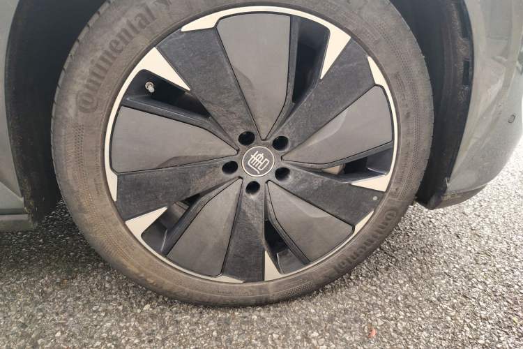 Used BYD Tang L 2025 EV 600KM All-Wheel-Drive LiDAR Flagship Model