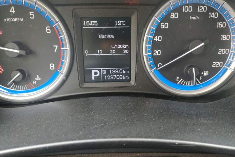 Used Suzuki S-Cross 2014 1.6L CVT Two-Wheel Drive Elite Version