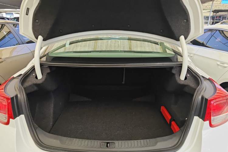 Used Chevrolet Malibu 2014 2.0L Automatic Luxury Edition