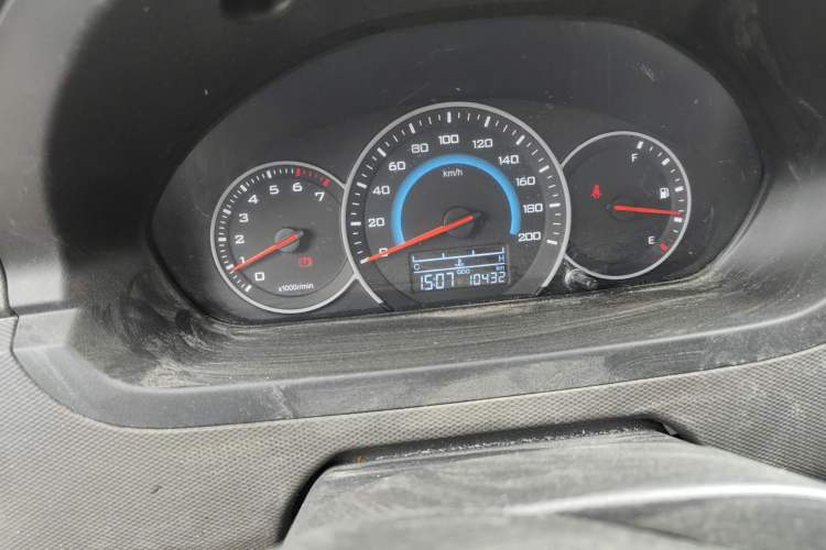 Used Wuling Rongguang Small Truck 2024 1.5L Double-Cab Extra-Long LAR Instrument Cluster