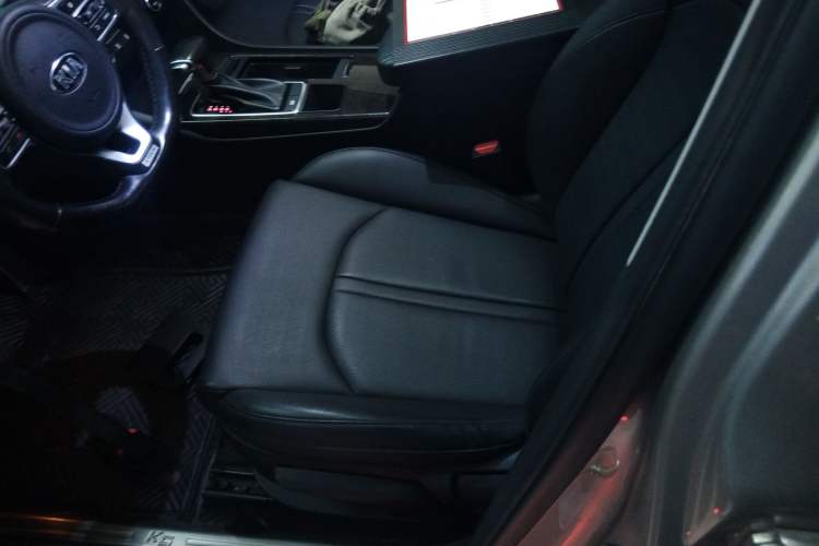 Used Kia K5 2016 1.6T Automatic LUX
