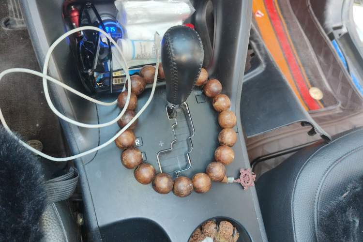 Used Hyundai ix35 2015 2.0L Automatic 2WD Smart Version China V Standard Gear Lever