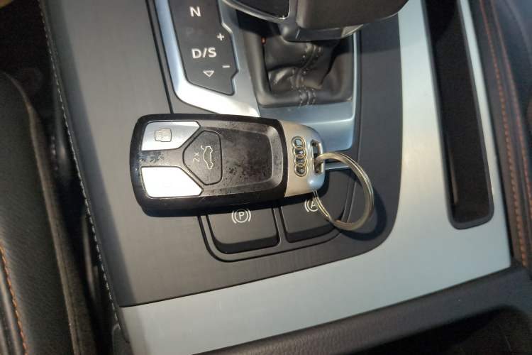 Used Audi Q5L 2020 40 TFSI Prestige Edition