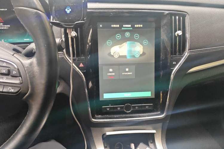 Used Roewe RX5 New Energy 2017 ERX5 EV400 Electric Internet Flagship Edition
