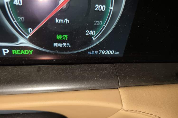 Used VOYAH FREE 2021 Four-Wheel Drive Standard Range-Extended Exclusive Luxury Package Odometer Close Up