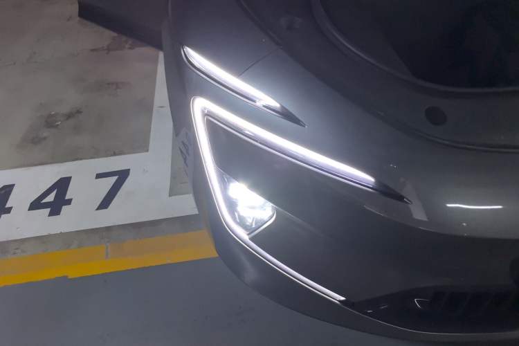 Used Avatr 12 2024 700 Three-Laser Rear-Wheel Drive Luxury Edition
