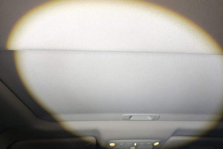 Used Nissan Teana 2013 2.0L XL Comfort Edition Headliner