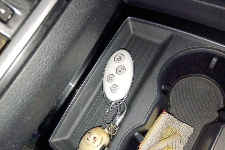 Used BYD Song MAX 2019 1.5T Automatic Smart Connect Ruiyi Sunroof Version 6 Seats China VI Standard Interior 1