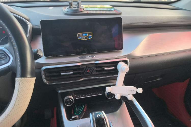 Used Geely Auto Coolray 2019 260T DCT Knight China VI Standard