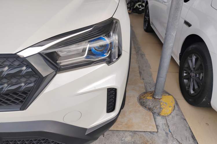 Used Venucia T60 2020 1.6L CVT Smart Drive Version China VI Standard