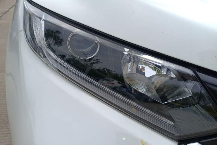 Used Honda XR-V 2021 1.5L CVT Comfort Version Right Front Headlight