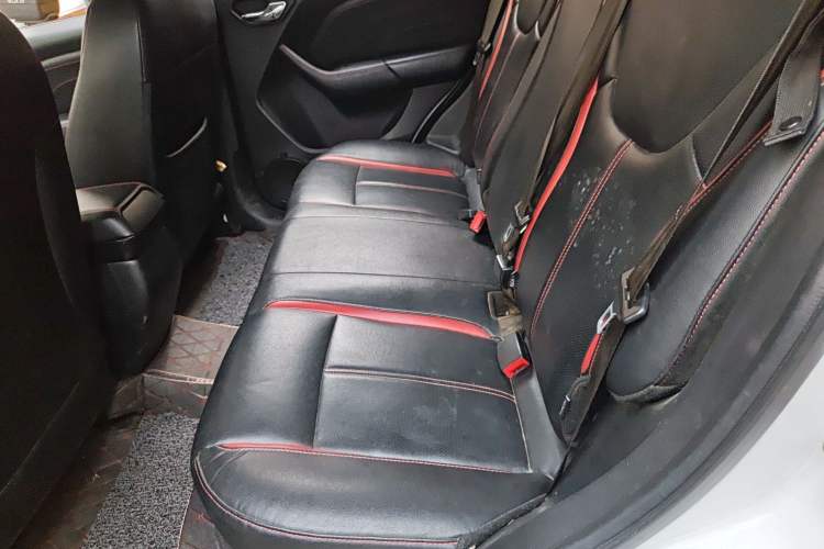 Used Soueast DX3 2016 1.5L Manual Luxury Edition Left Rear Seat