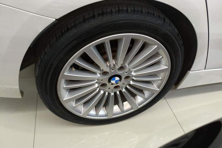 Used BMW 3 Series 2018 320Li Fashion Model
