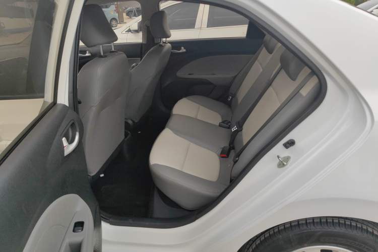 Used Kia Pegas 2017 1.4L Manual Value Edition