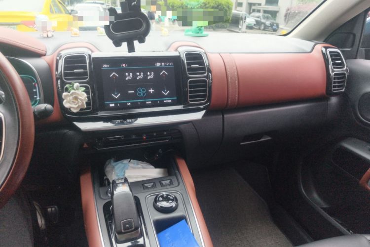 Used Citroen C5 AIRCROSS 2017 380THP Luxury Model Audio And AC Panel