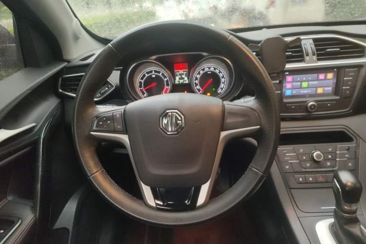 Used MG GS 2015 2.0TGI TST Luxury Edition
