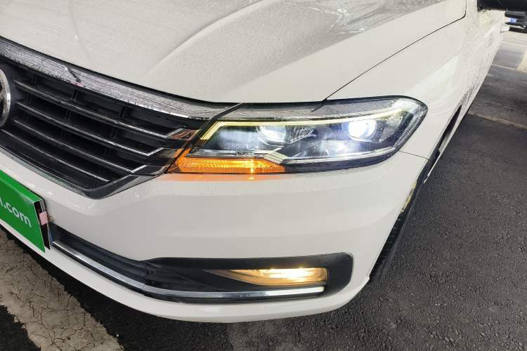 Used Volkswagen Lavida 2018 1.5L Automatic Comfort Edition China V Standard Left Front Headlight