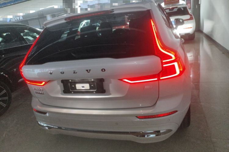 Used Volvo XC60 New Energy 2024 T8 Plug-in Hybrid Long-Range All-Wheel Drive Smart Luxury Edition