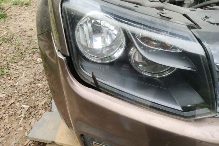 Used JDMC T7 2015 2.8T Two-Wheel-Drive Comfort Version with Extended Wheelbase JE493ZLQ4CB