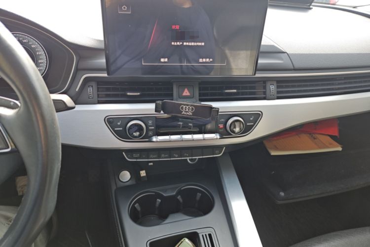 Used Audi A4L 2022 40 TFSI Luxury Dynamic Model