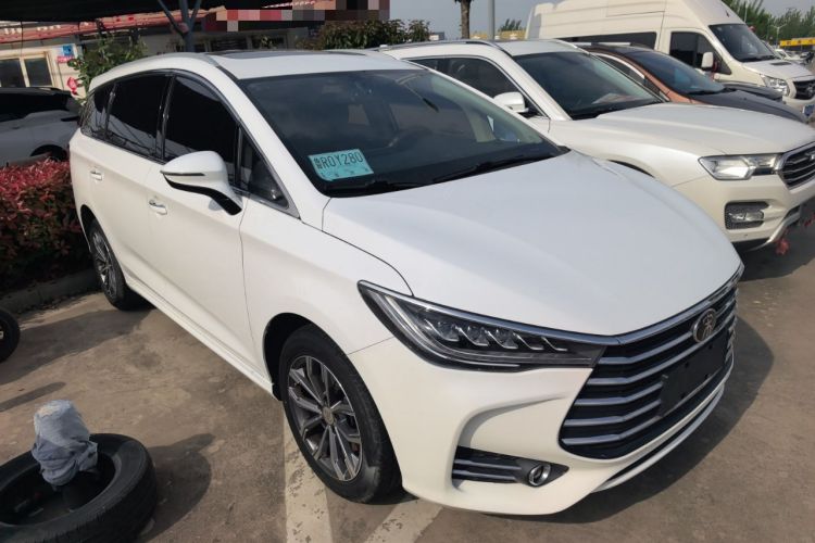Used BYD Song MAX 2019 1.5T Automatic Smart Connect Ruiyi Sunroof Model 7 Seats China VI Standard
