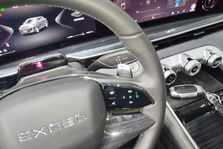 Used EXEED Stellar 2023 400T Two-Wheel Drive Comfort Flyfish Edition