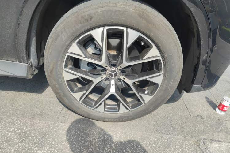 Used Mercedes-Benz GLC 2023 GLC 260 L 4MATIC Luxury Model 5 Seats Exterior 7